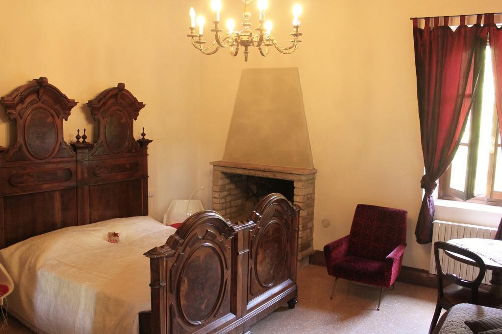 Room And Breakfast Torre Felino ห้อง รูปภาพ