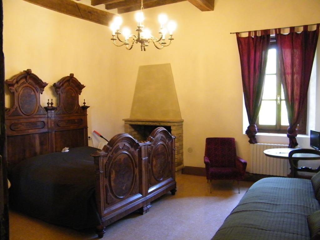 Room And Breakfast Torre Felino ภายนอก รูปภาพ